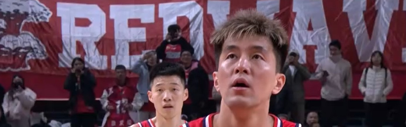 yl23455永利官网-突发！郭艾伦受到重伤，被担架送往医院，恐赛季报销