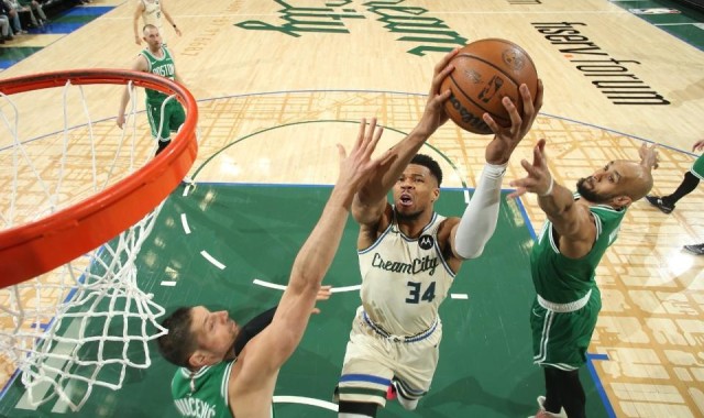 yl23455永利最新网址-字母哥复出19+11！绿军大胜雄鹿巩固东部第二 普里查德25+9